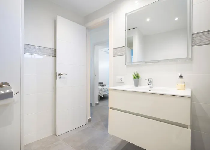 Luxury San Eugenio Ocean And Harbour View Адехе