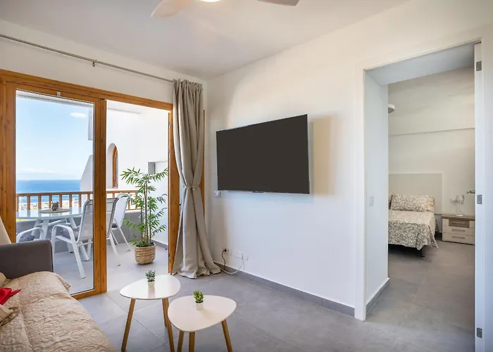 Luxury San Eugenio Ocean And Harbour View Адехе