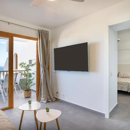 Luxury San Eugenio Ocean And Harbour View Адехе